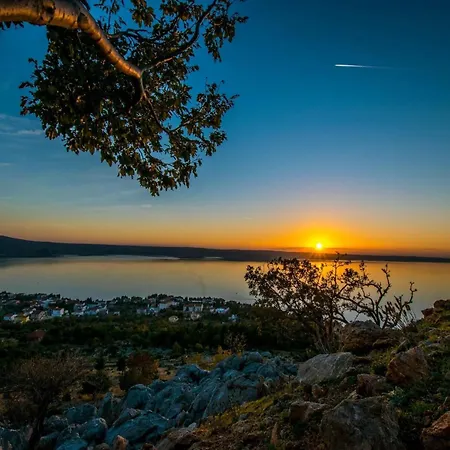 Lejlighed In Near Paklenica National Park
